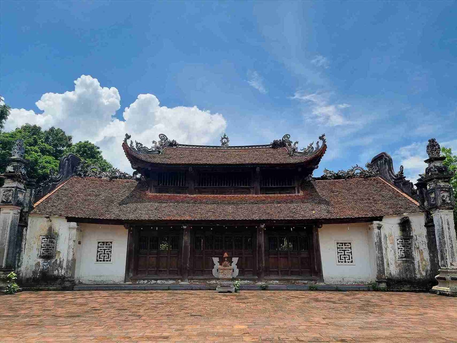 Hanoi Countryside Cycle Tour Tram Gian Thay Pagoda 1 Day